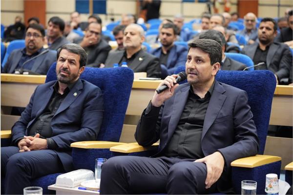 سفر استانی وزیر ارتباطات به استان همدان