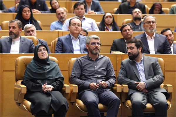 رویداد «چهار میلیونی شدن ایران دیجیتال»