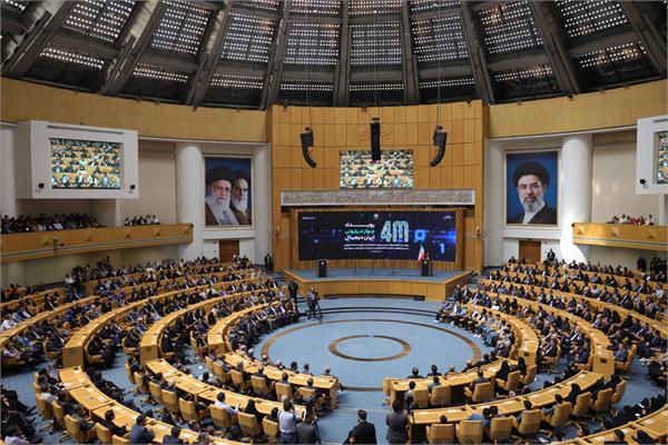 رویداد «چهار میلیونی شدن ایران دیجیتال»