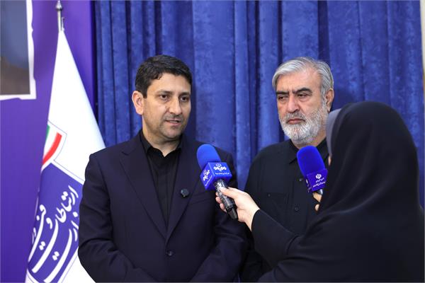 نشست وزیر ارتباطات با اعضای کمیسیون امنیت ملی و سیاست خارجی مجلس