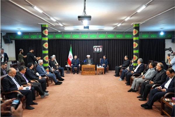 سفر استانی وزیر ارتباطات به استان همدان