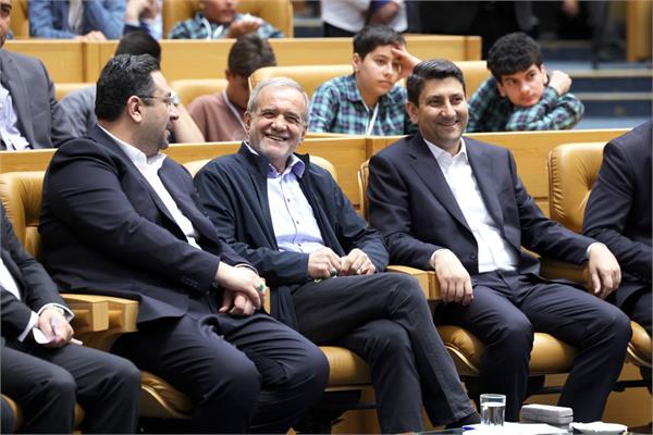 رویداد «چهار میلیونی شدن ایران دیجیتال»